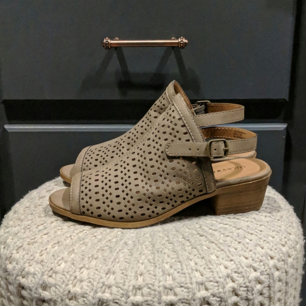 Nwot lucky brand big kids shoe size 2